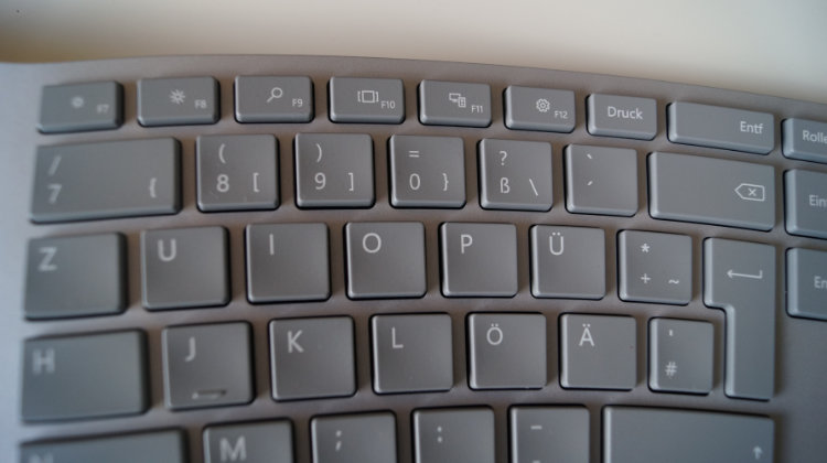 Microsoft Surface Ergonomic Keyboard - Funktionstasten mit Doppelbelegung