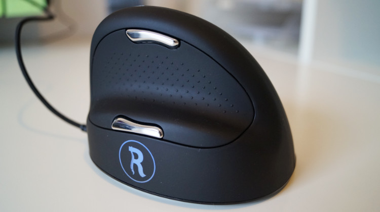 R-Go Break HE Mouse - Logo mit wechselnden LED-Farbsignalen