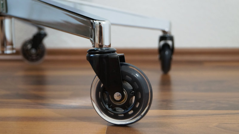 Bürostuhlrollen, sogenannte Blade Wheels am Bürostuhl CLOUVOU ProSeat