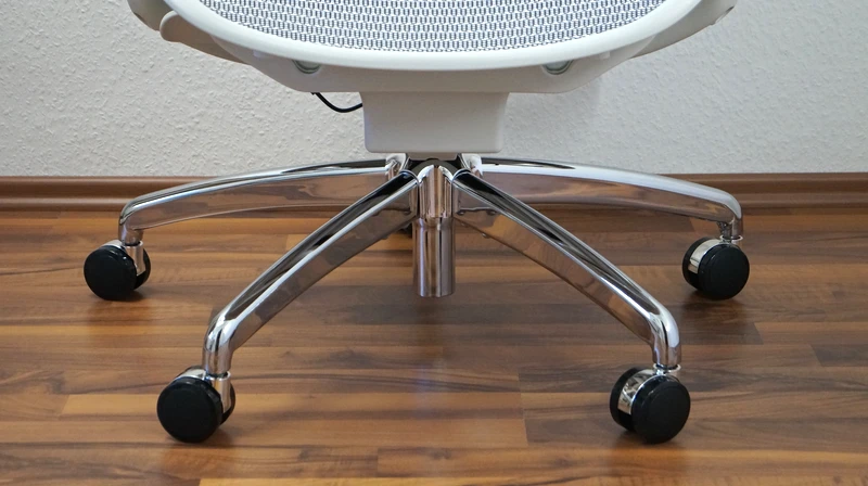 Verchromtes Fußkreuz – Sihoo Doro C300 Pro V2