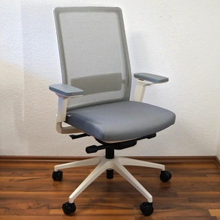 Bürostuhl für Frauen – ofinto Active