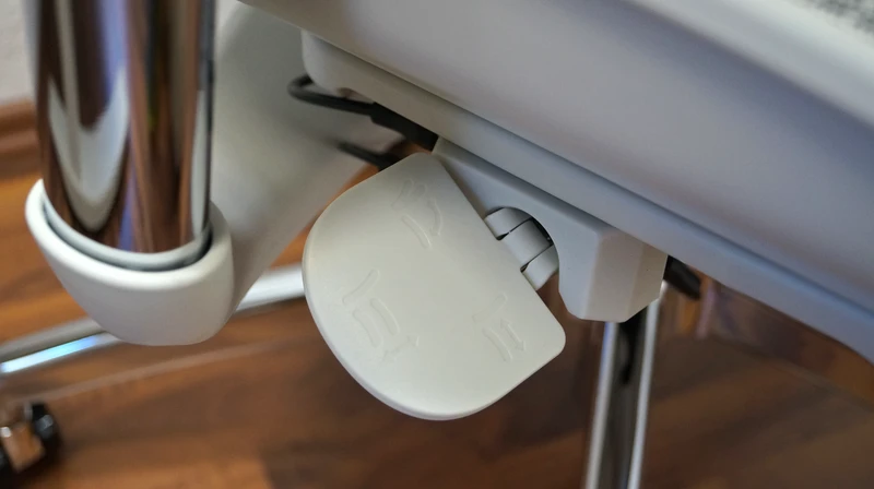 Hebel für die Sitzeinstellungen – Sihoo Doro C300 Pro V2