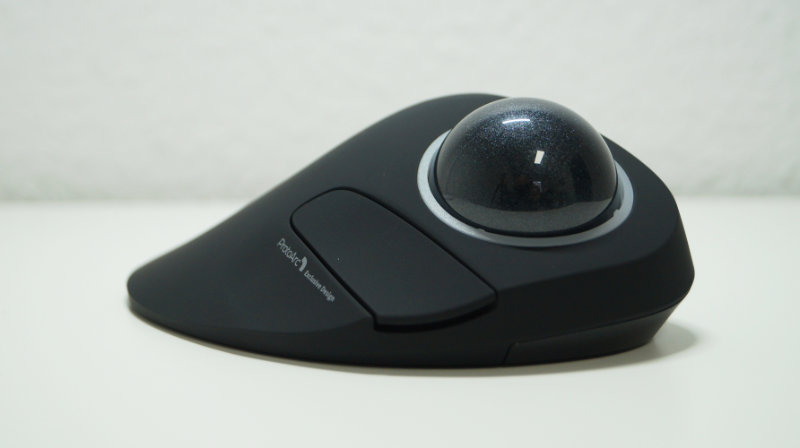 Trackball-Maus ProtoArc EM03, Blick von vorne